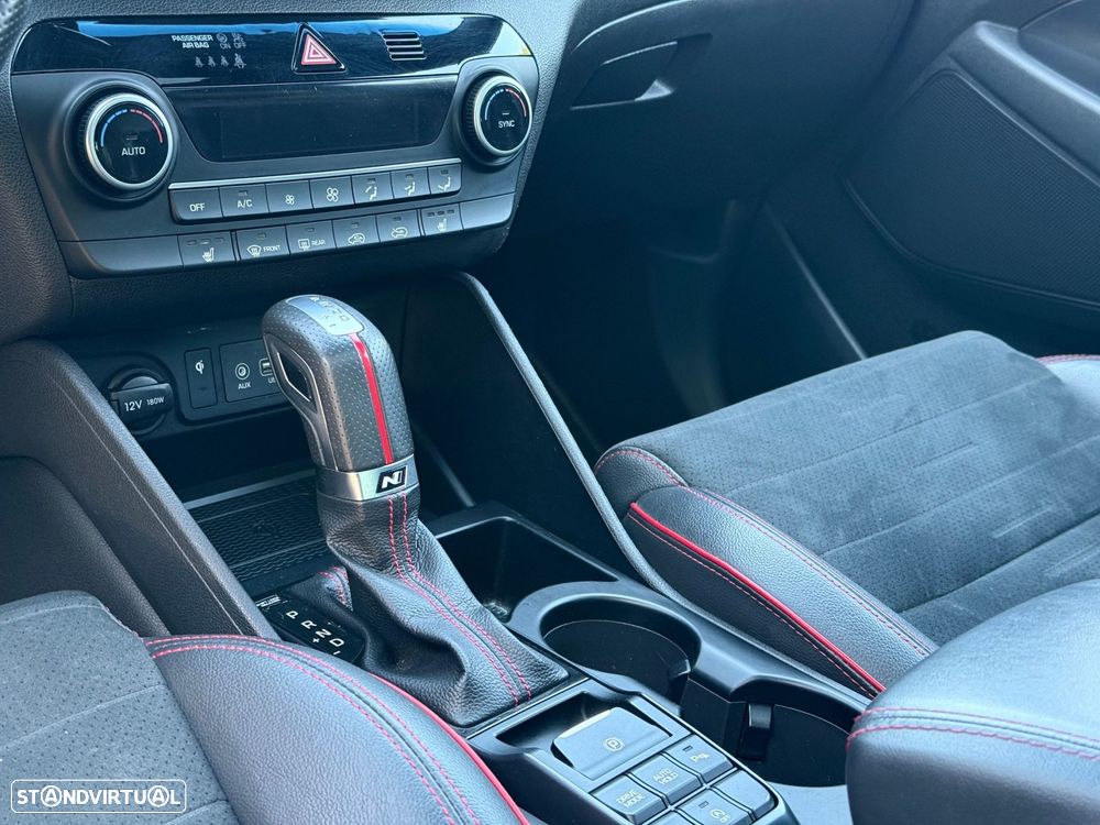 Hyundai Tucson 1.6 CRDi N-Line DCT - 42