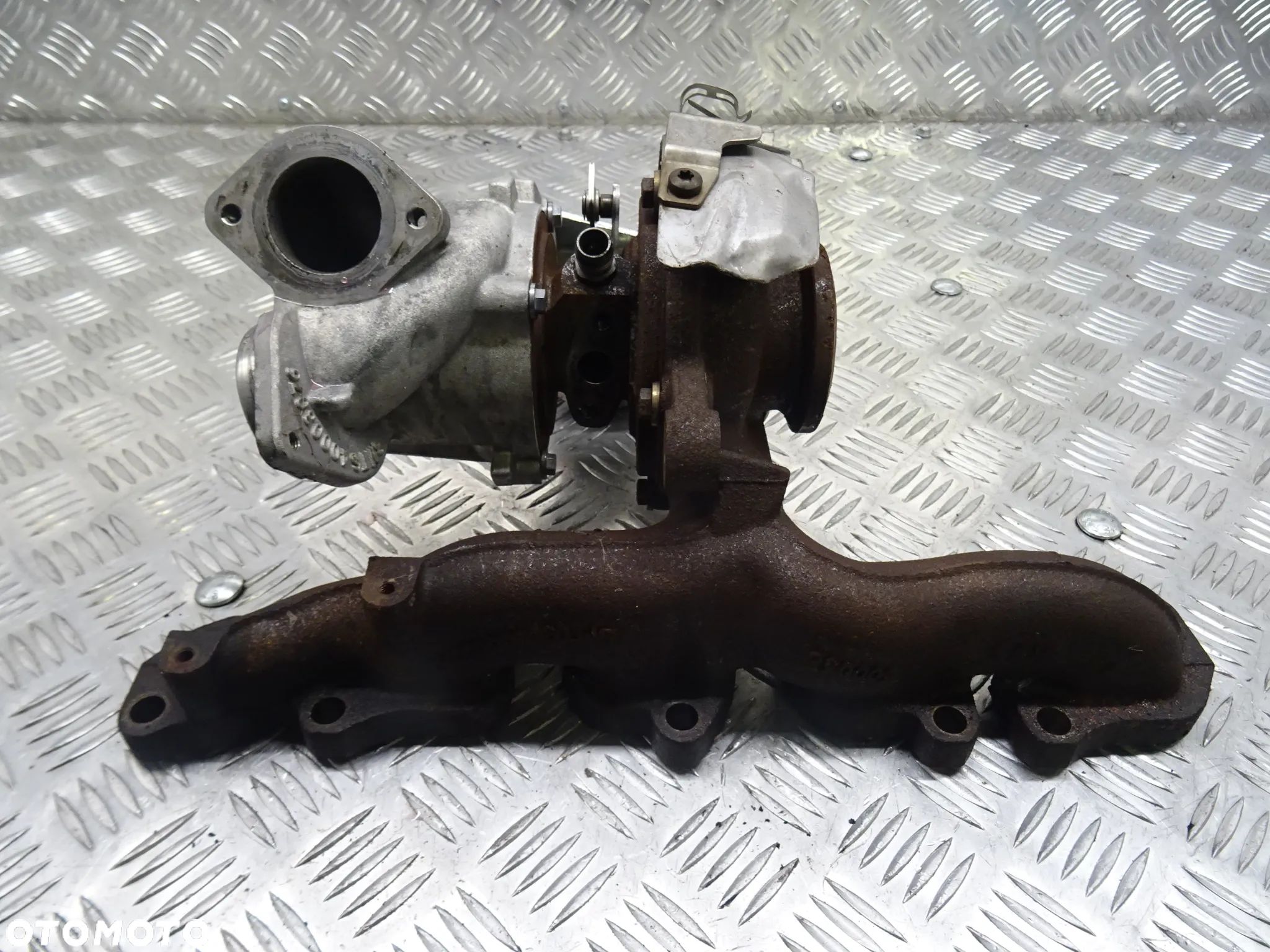 VW CADDY III LIFT 15-20 2K5 2.0TDI TURBOSPRĘŻARKA TURBINA 04L253019P - 1