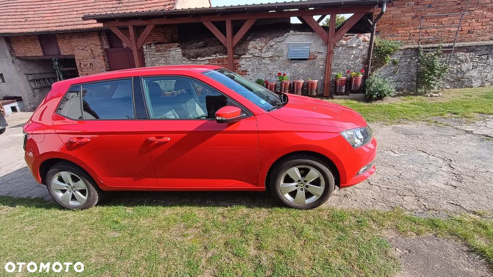 Skoda Fabia 2017 photo 4
