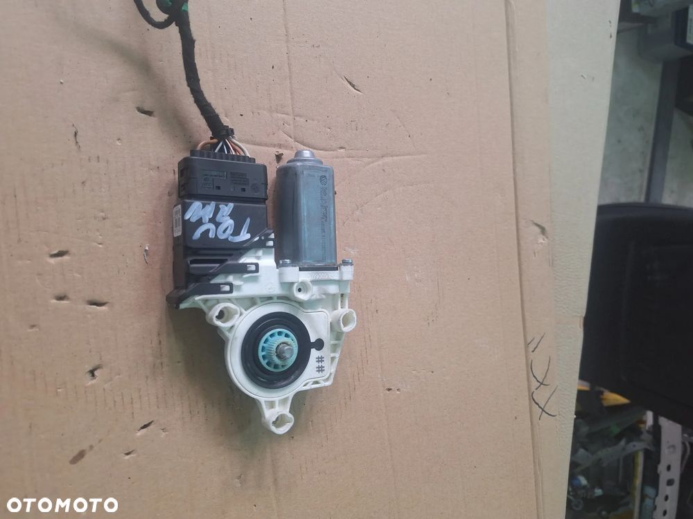 VW Touran Silniczek szyby prawy tył 1K0959704B - 5