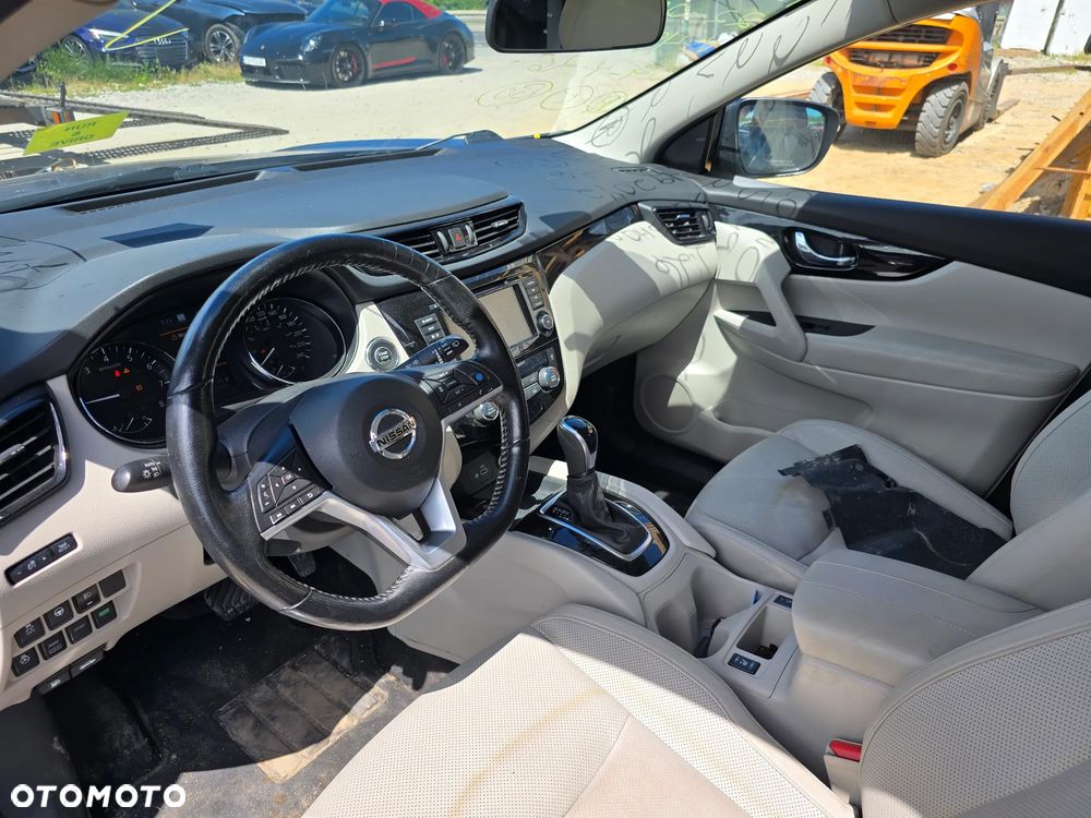 Nissan Qashqai - 13