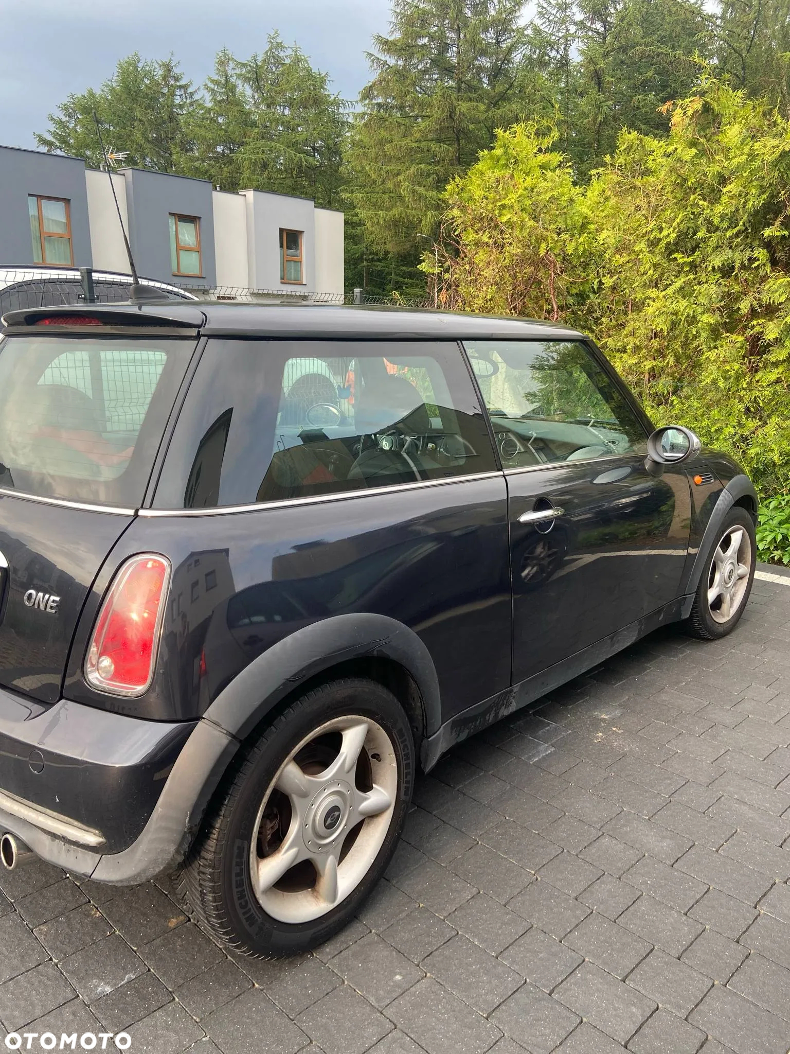 MINI ONE Standard - 4