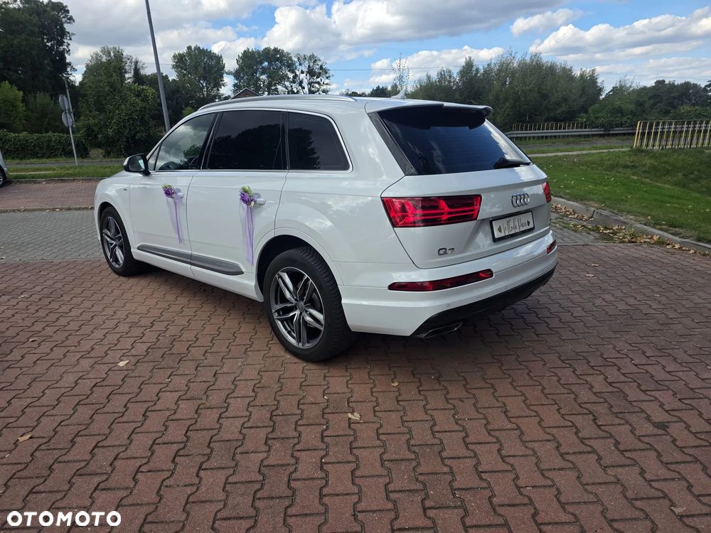 Audi Q7 2016 photo 5