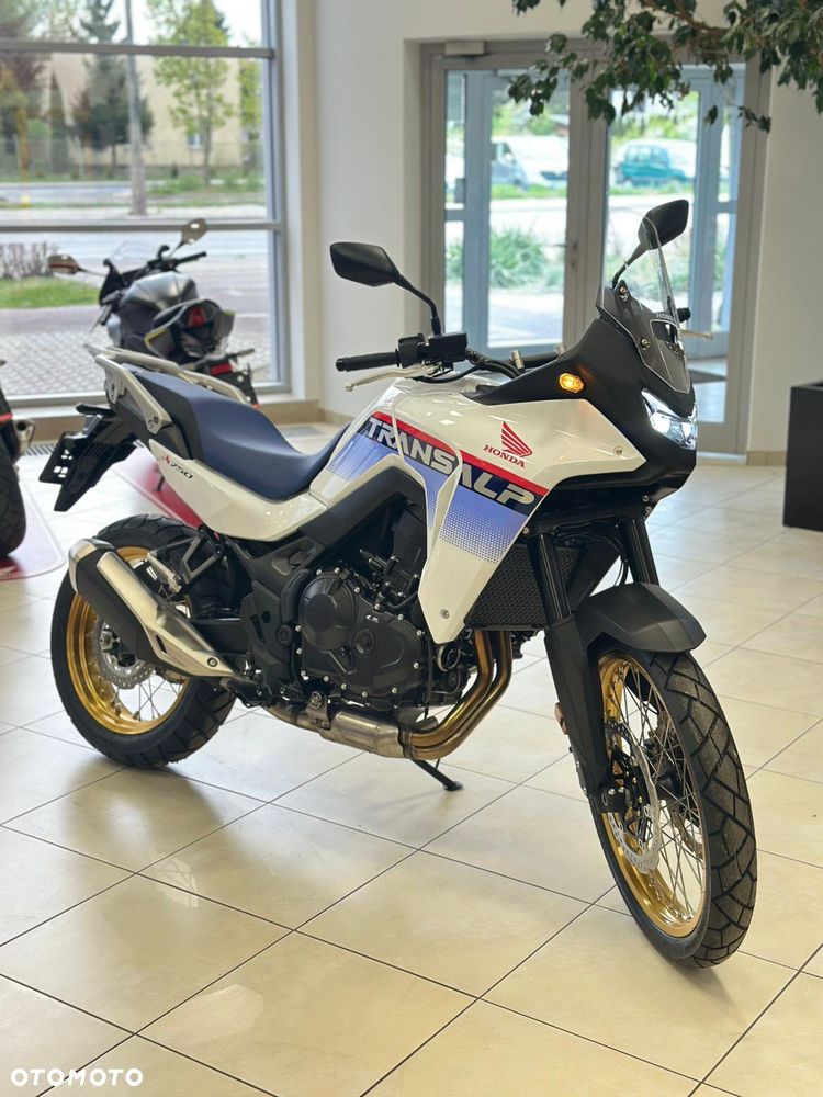 Honda XL - 1