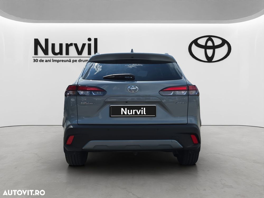 Toyota Corolla Cross - 3
