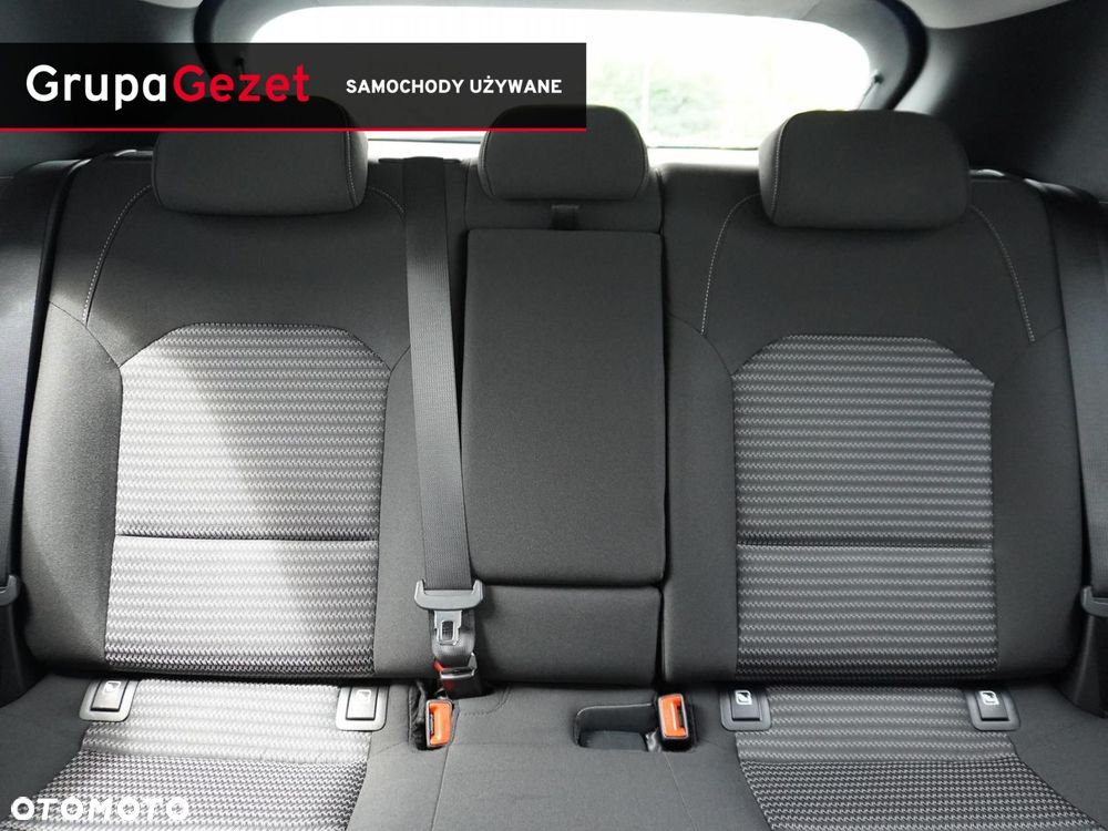 Kia XCeed 1.5 T-GDI M - 28