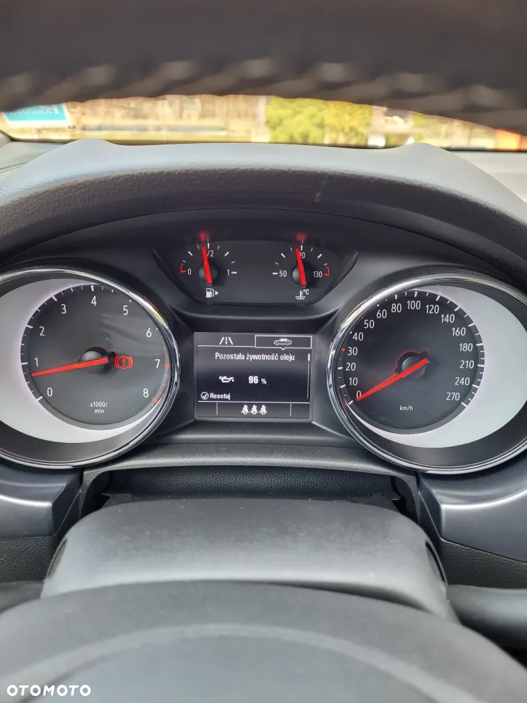 Opel Astra - 14