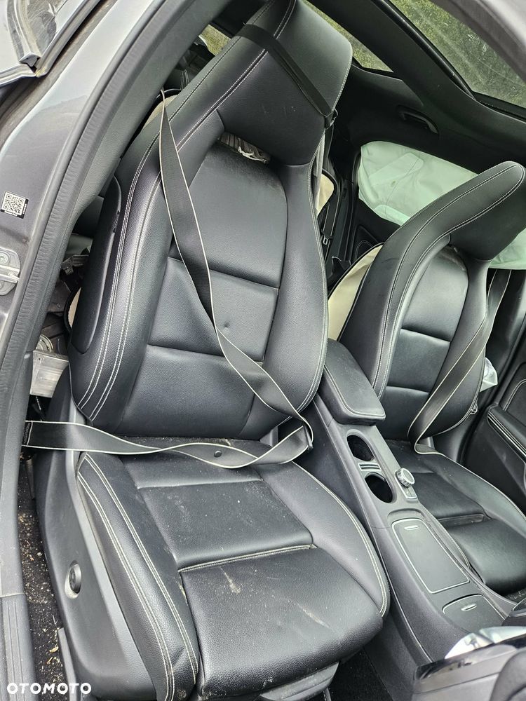 Mercedes-Benz GLA 200 CDI 7G-DCT Edition 1 - 16