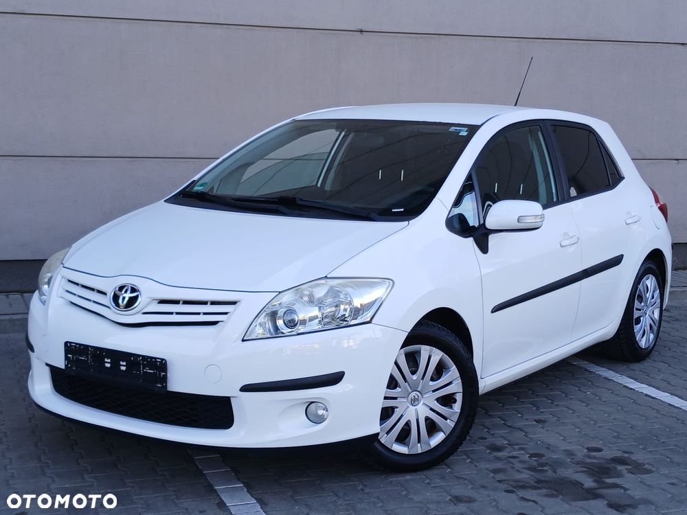 Toyota Auris 1.6 Life+ - 2