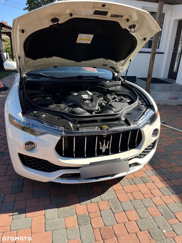 Maserati Levante Granlusso - 25