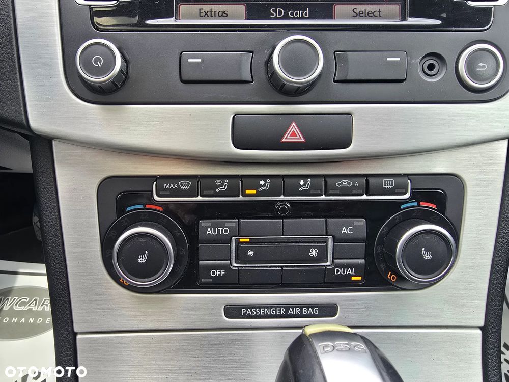 Volkswagen Passat Variant 2.0 TDI Highline DSG - 14