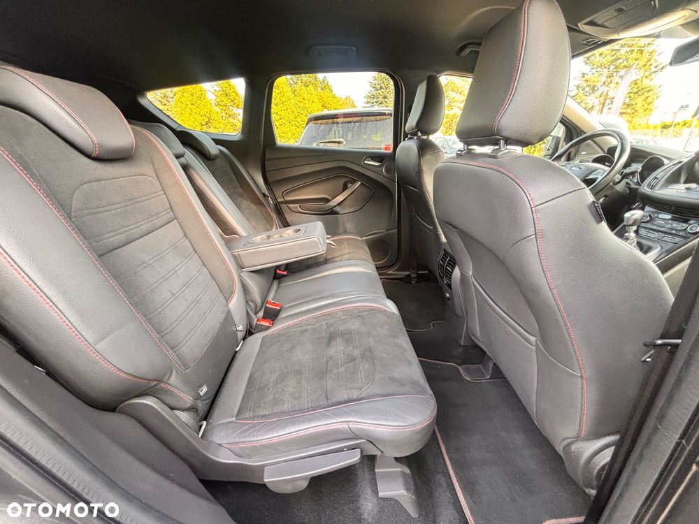 Ford Kuga 2.0 TDCi FWD ST-Line - 11