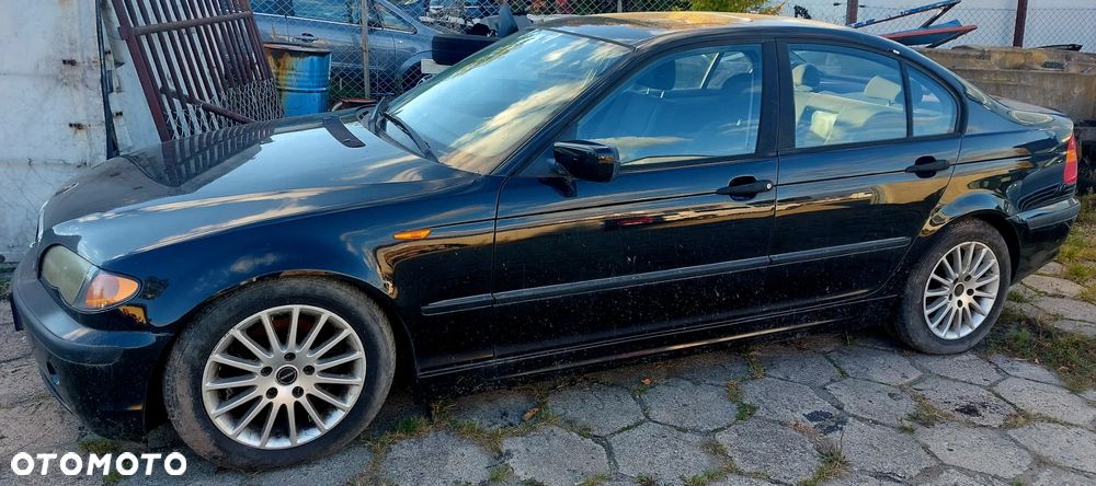 BMW 318I 2004 photo 3