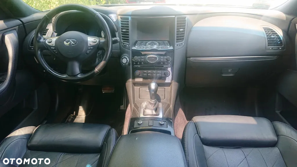 Infiniti QX70 3.0d AWD S Premium - 8