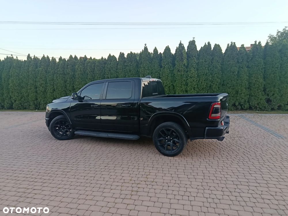 Dodge RAM 5.7 4x4 - 15