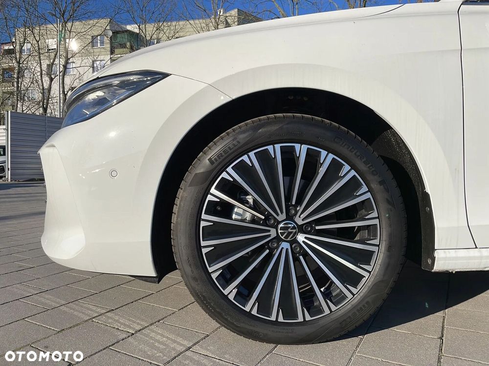 Volkswagen Passat - 29