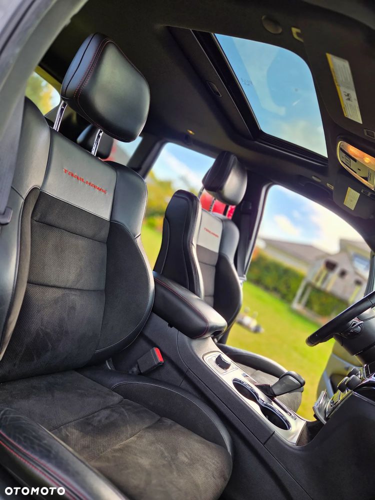Jeep Grand Cherokee - 15