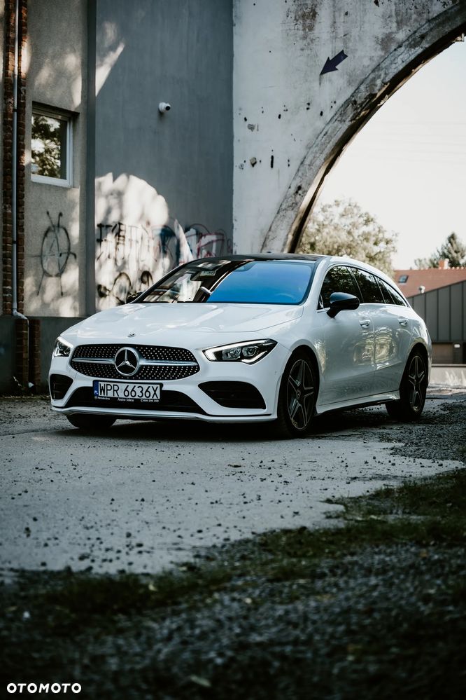 Mercedes-Benz CLA 180 AMG Line 7G-DCT - 3