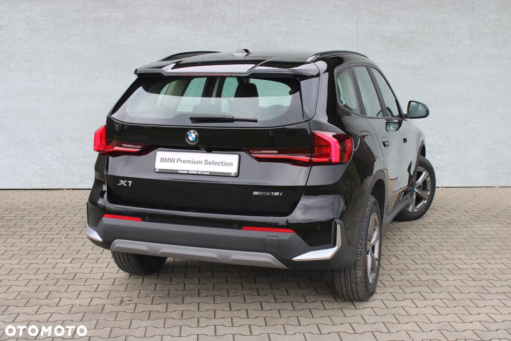BMW X1 sDrive18i - 7