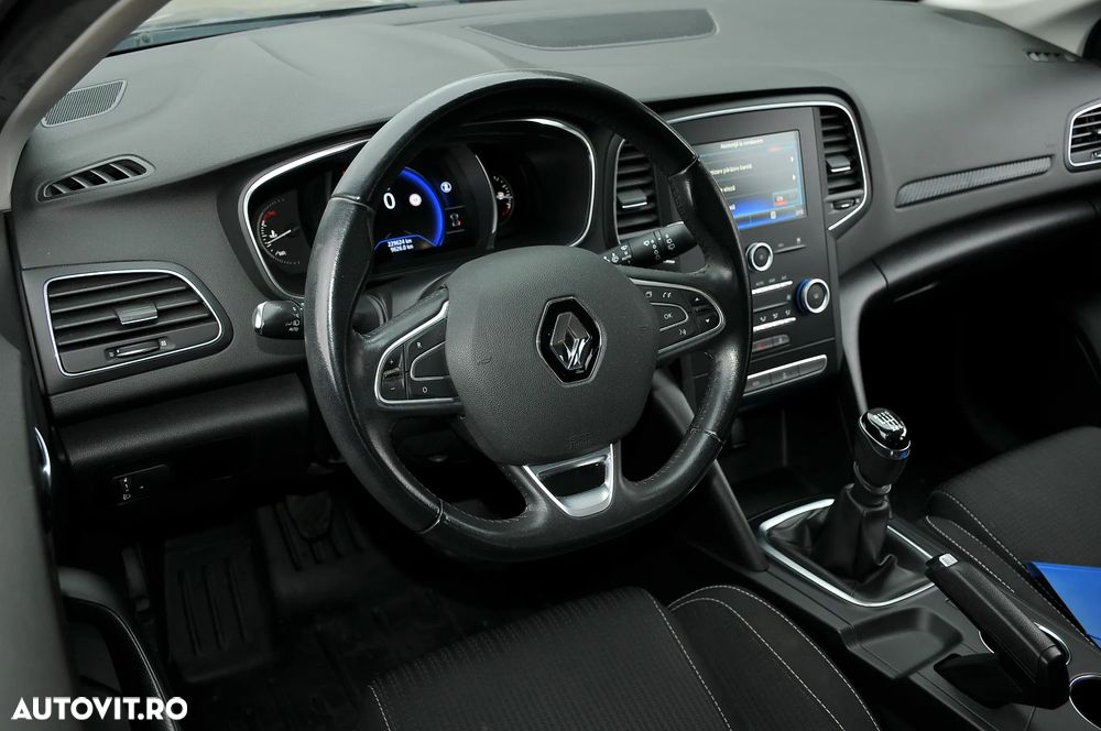 Renault Megane - 13