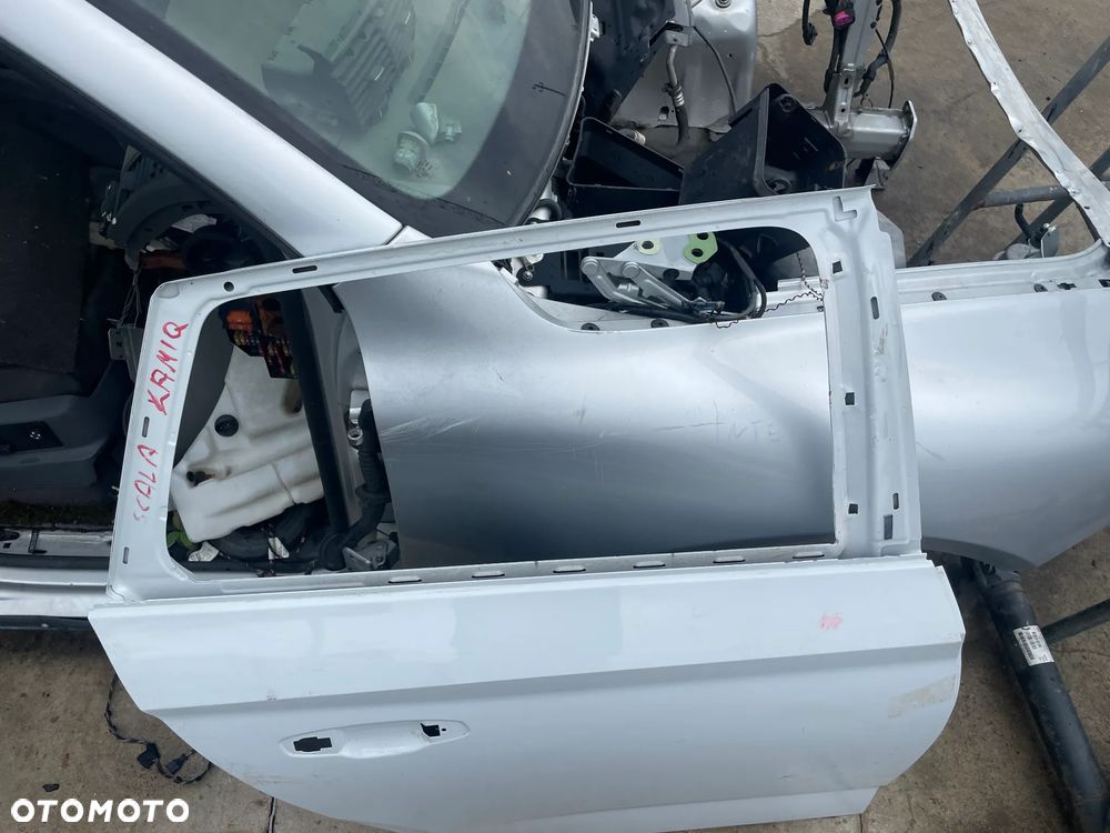 SKODA KAMIQ DRZWI PRAWY TYŁ - 2