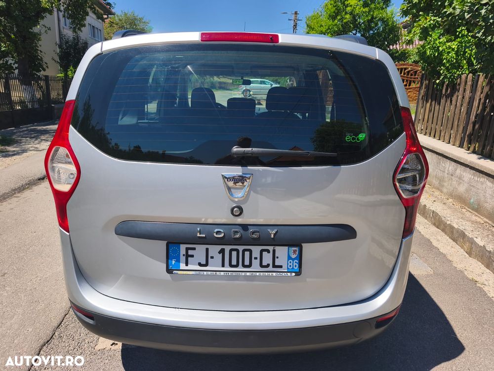 Dacia Lodgy dCi 90 Essential - 3