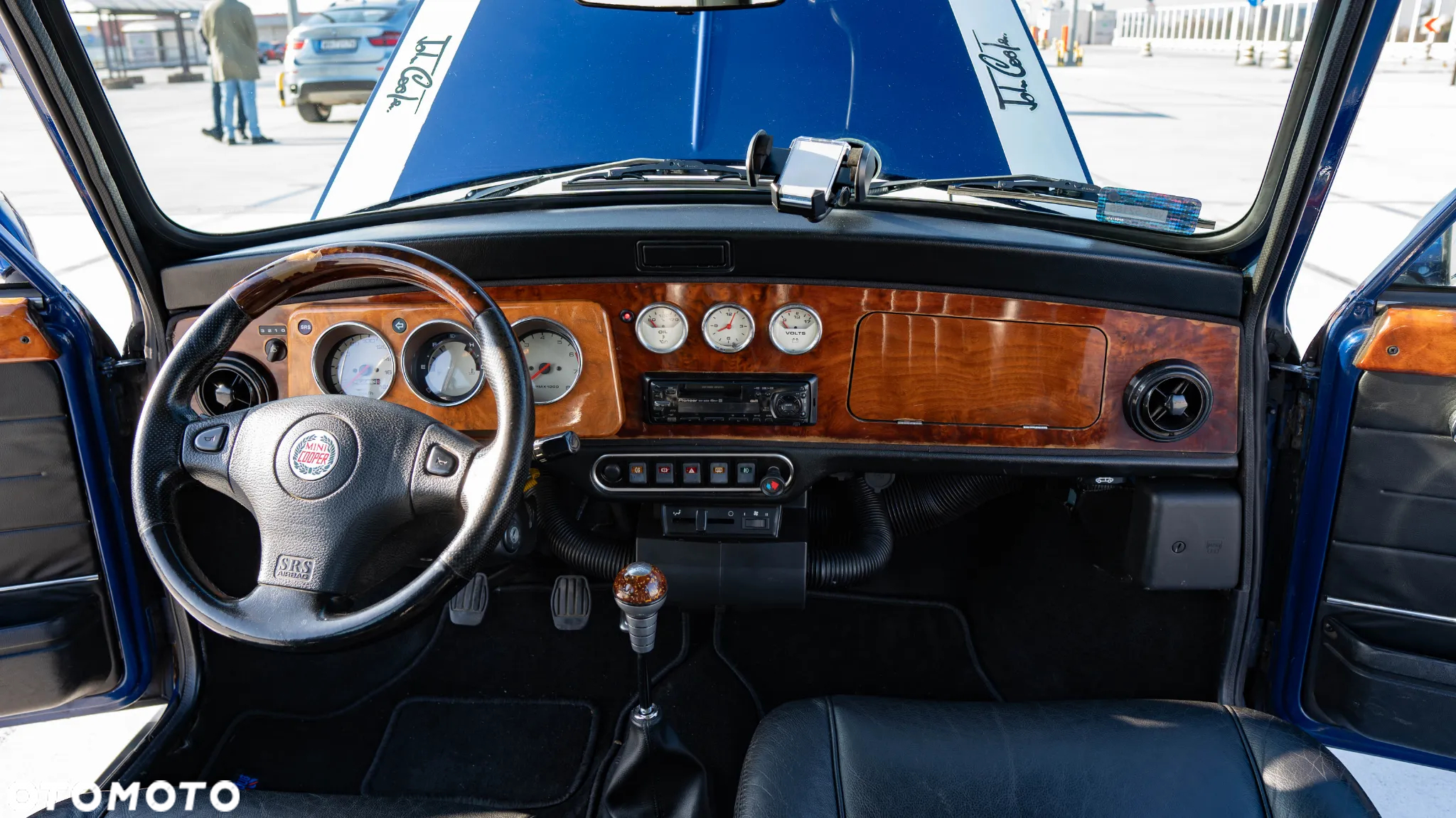 Rover Mini - 12