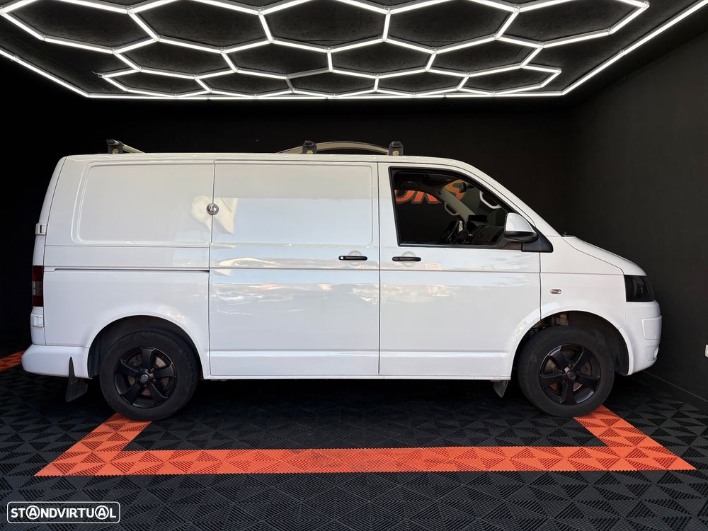 VW TRANSPORTER - 4