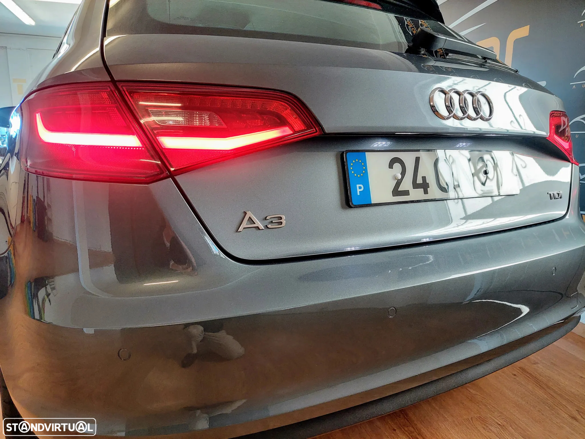 Audi A3 Sportback 1.6 TDI Advance Ultra - 14