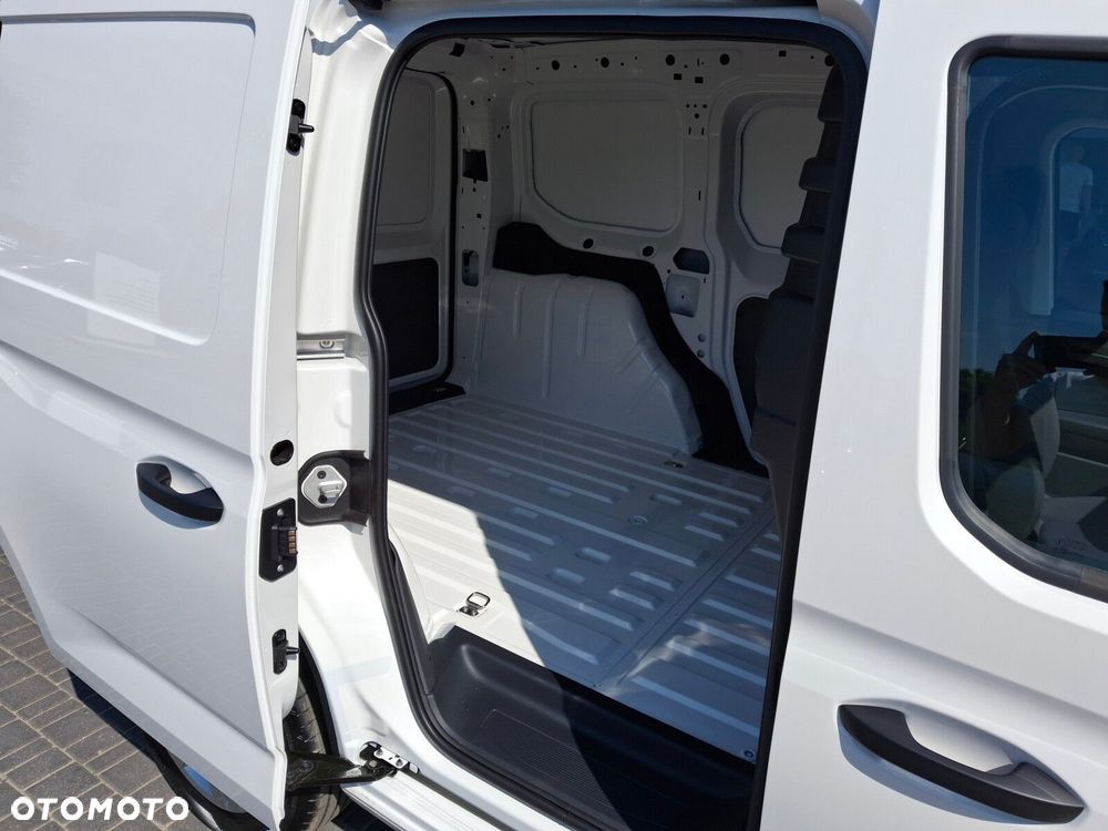 Volkswagen Caddy - 11