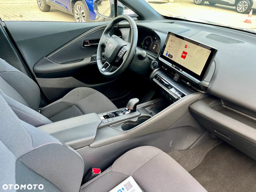 Toyota C-HR - 11