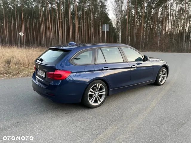 BMW Seria 3 320d Advantage sport - 4