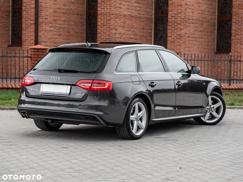 Audi A4 Avant 2.0 TDI DPF quattro S tronic S line Sportpaket - 13