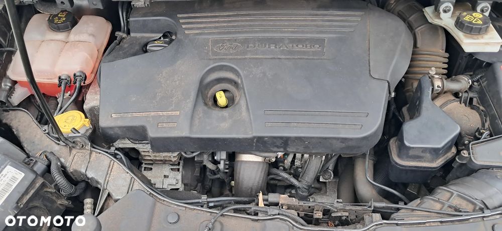 Ford Kuga 2.0 TDCi 4x4 Business Edition - 24