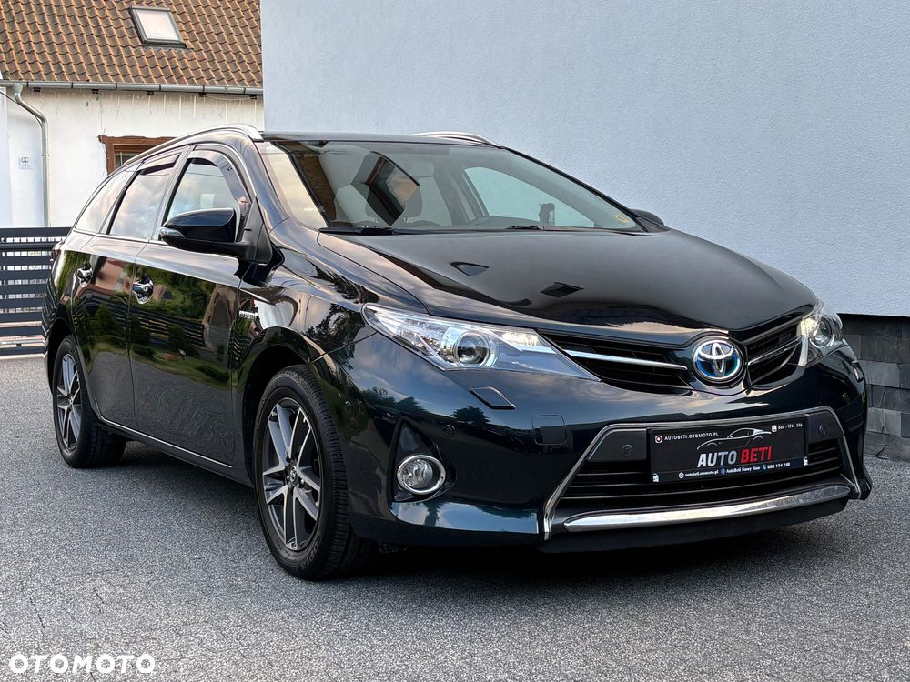 Toyota Auris 1.8 HSD Prestige NAVI - 9