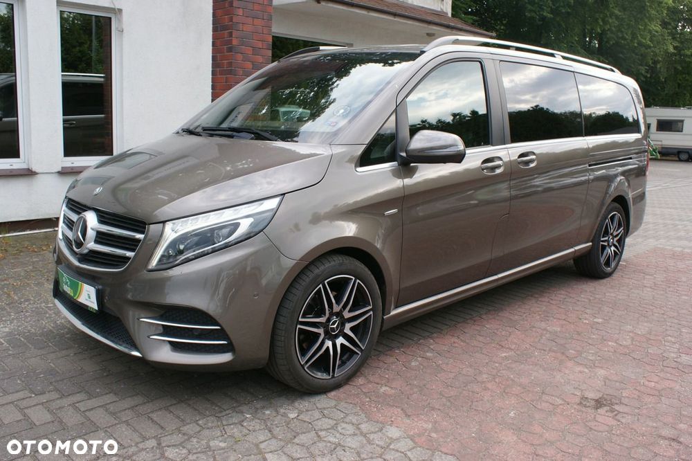 Mercedes-Benz Klasa V - 7