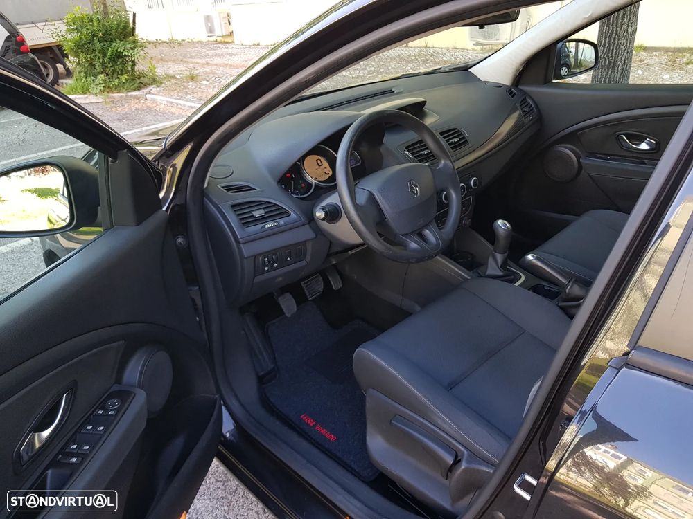Renault Mégane Sport Tourer 1.5 dCi Dynamique - 48