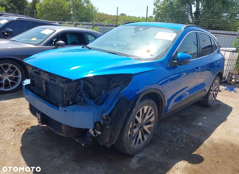 Ford Escape 2.0 EcoBoost AWD Titanium - 6