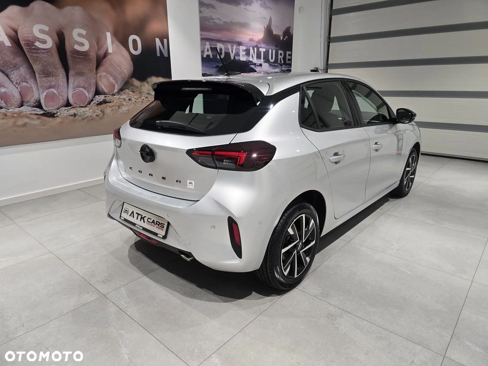 Opel Corsa 1.2 GS S&S - 4