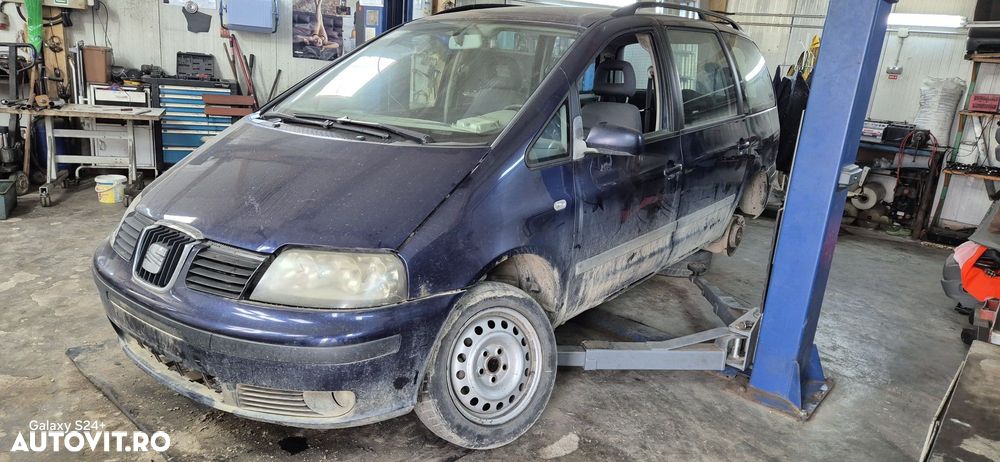 Dezmembram Seat Alhambra 1.9TDI AUY 116 cp - 1