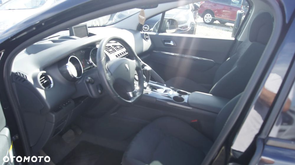 Peugeot 3008 1.6 Premium - 13