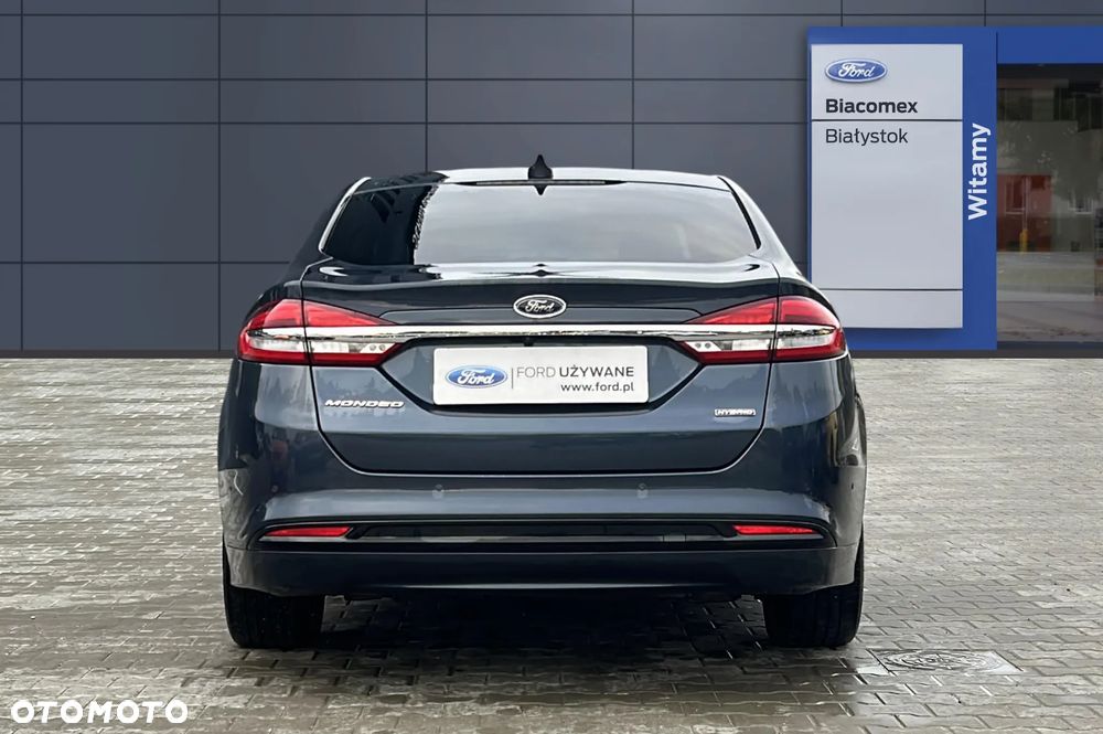 Ford Mondeo 2.0 Hybrid Titanium - 4