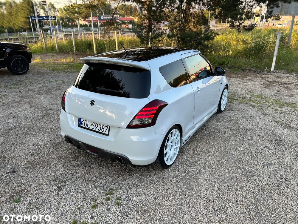 Suzuki Swift 1.6 Sport - 22