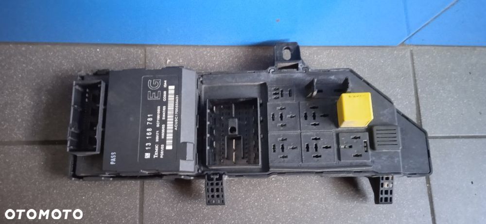 Skrzynka moduł BSI Opel Vectra C 1316881 - 2