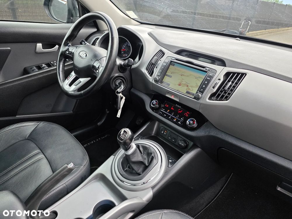 Kia Sportage 1.6 GDI 2WD Fifa World Cup Edition - 32