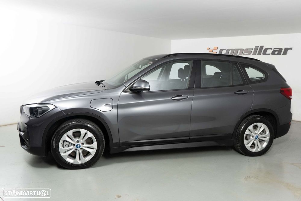 BMW X1 25 e xDrive Corporate Edition - 7