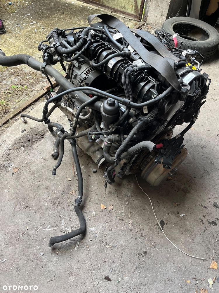 Kompletny silnik BMW b47b20a 2.0i benzyna 34tys km - 1