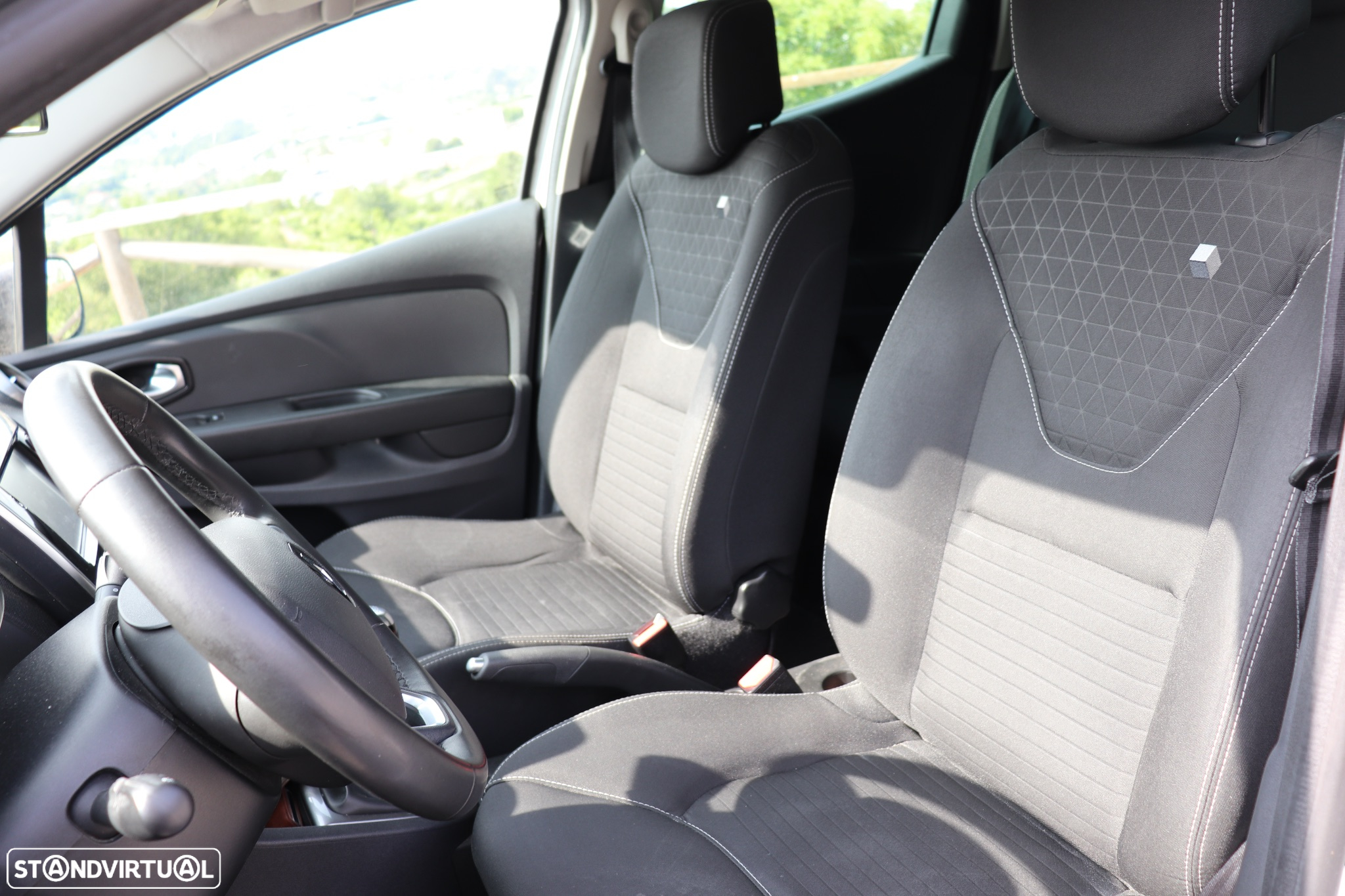 Renault Clio 1.5 dCi Limited EDition - 5