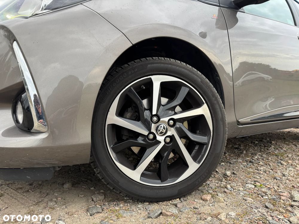 Toyota Yaris 1.5 Selection - 11