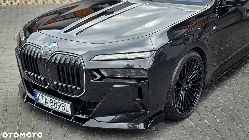 BMW Seria 7 750e PHEV xDrive sport - 12
